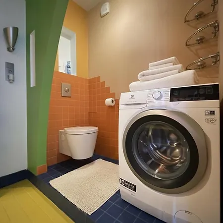 Apartament Klonowa Z Jacuzzi Przy Plazy Kolobrzeg *